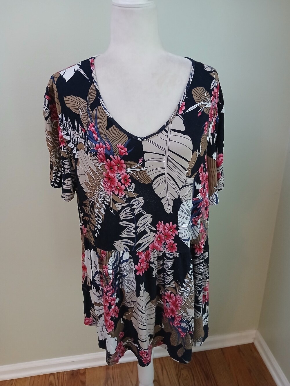 Taohuadao Floral Leaf Print Short Sleeve Tunic Top